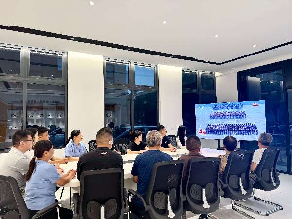 銘記抗戰歷史，汲取奮進力量 —— 中大精密軸承組織員工觀看閱兵盛典